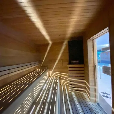 Lägenhet Hanza Tower Gold-24 Exclusive Jacussi & Sauna & Pool *